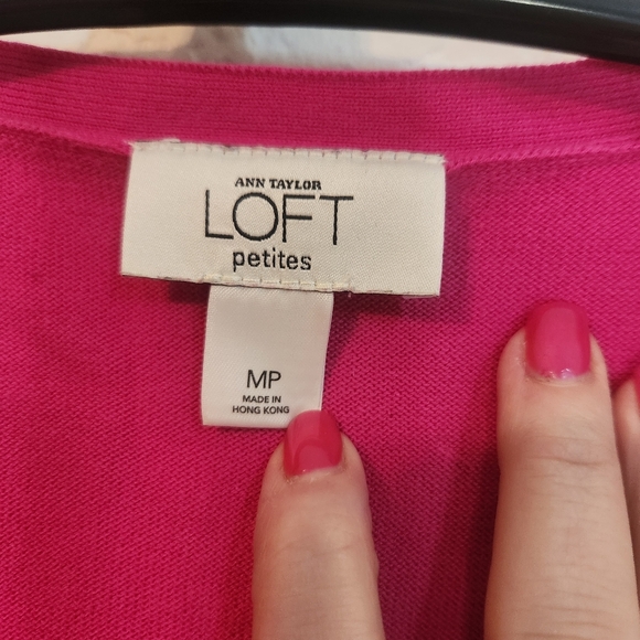 LOFT Pink Cardigan Sweater V-Neck Short Sleeve, Size MP - Picture 2 of 5